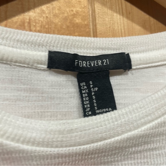 Bell Sleeve Tee - Picture 3 of 5